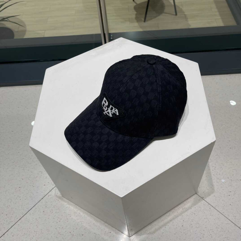 Pra*a baseball cap with logo black