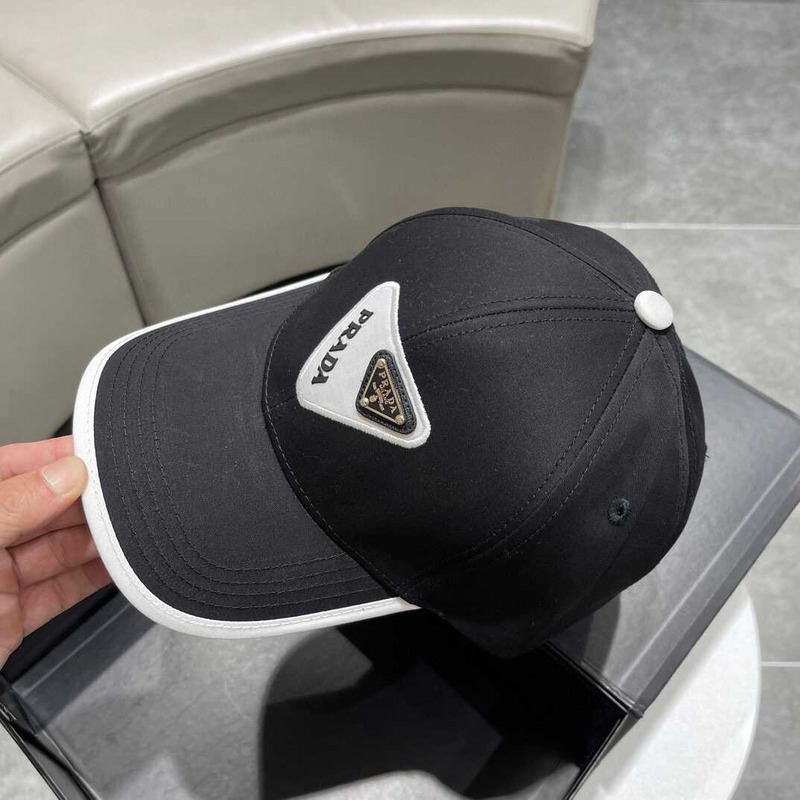 Pra*a baseball cap with logo black