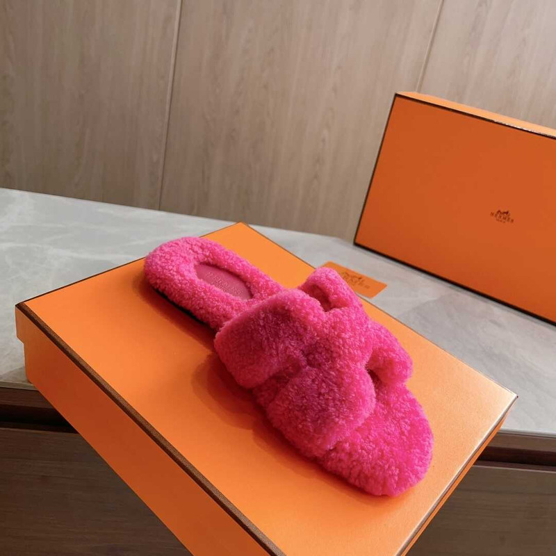 H**mes classic h word faux fur slippers hot pink