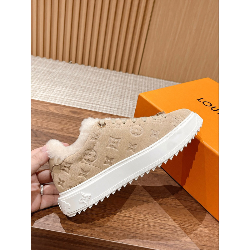 l**is V*t*n low-top sneaker nude
