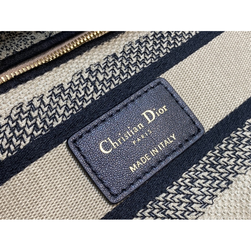 D*or medium lady d-lite bag embroidery beige and black