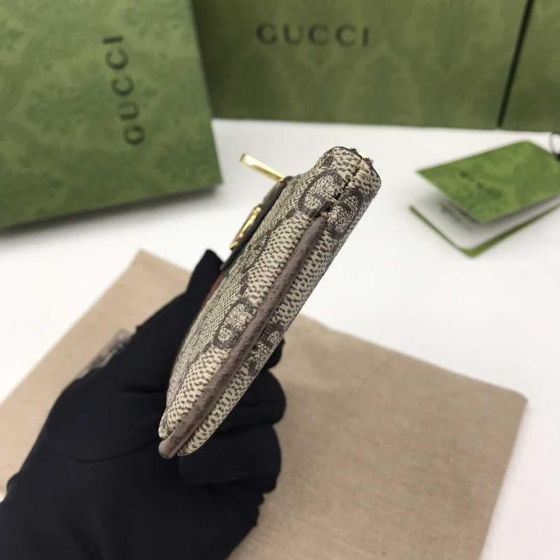 G*u*i ophidia key case