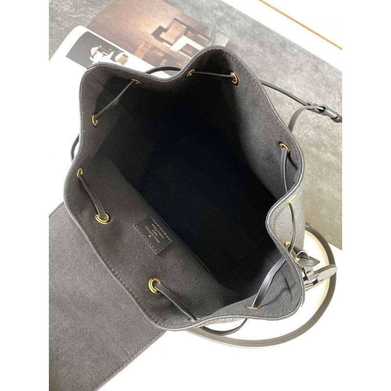l**is V*t*n monogram empreinte montsouris pm backpack leather bag black