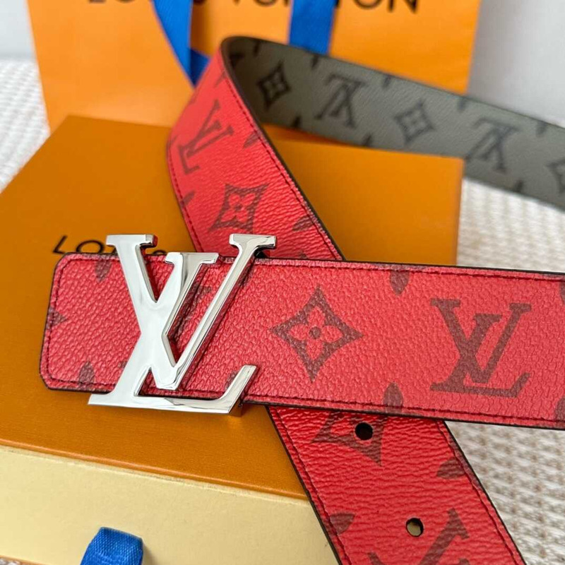 l**is V*t*n initials 40mm reversible belt with silver lv initials buckle khaki green/red