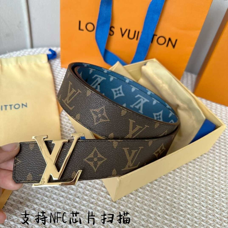 l**is V*t*n initiales 40mm reversiblet with golden lv initials buckle monogram canvas/blue