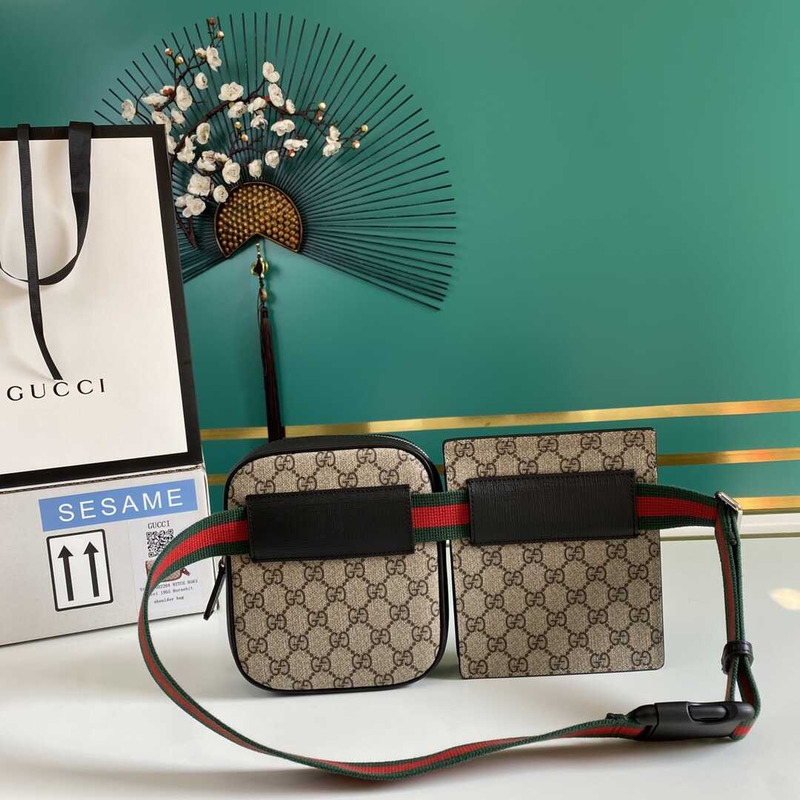 G*u*i belt bag with 2 pouches brown