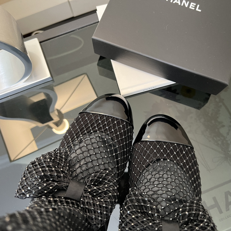 Ch*el mary jane with net socks black