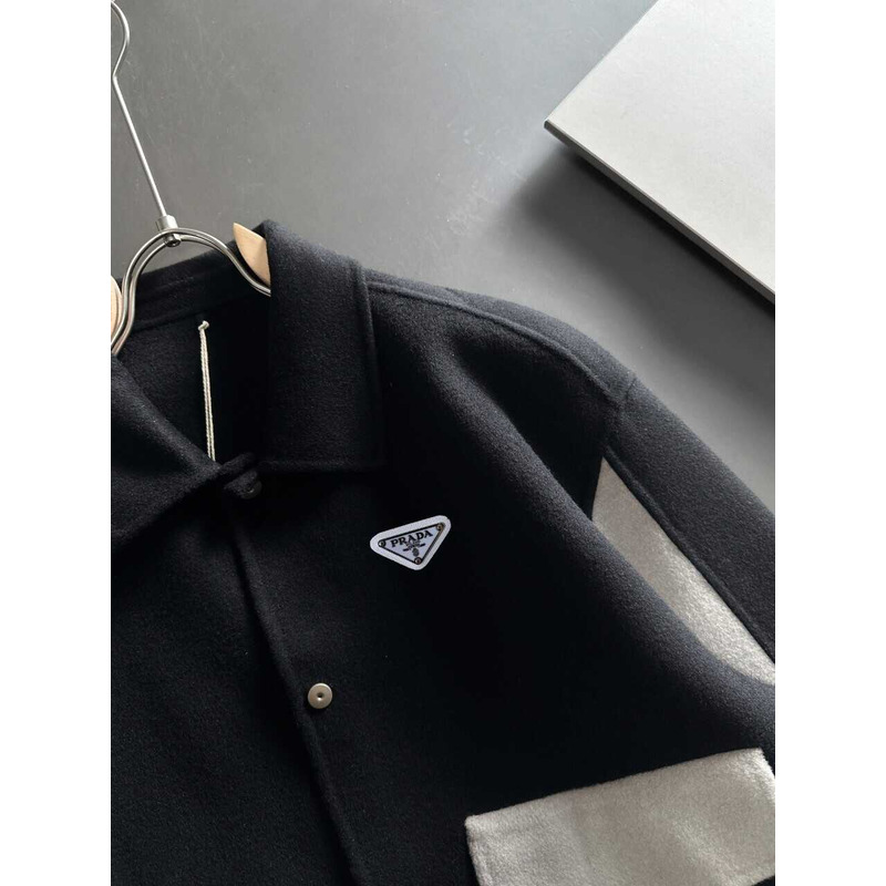 Pra*a button-up jacket black and white