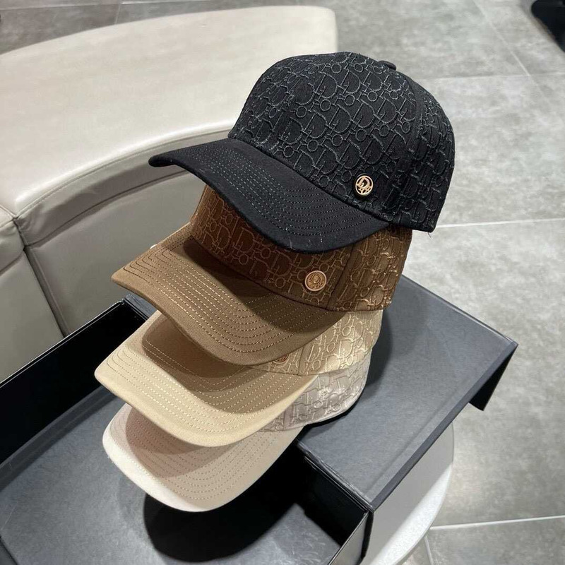 D*or D*or oblique print cap