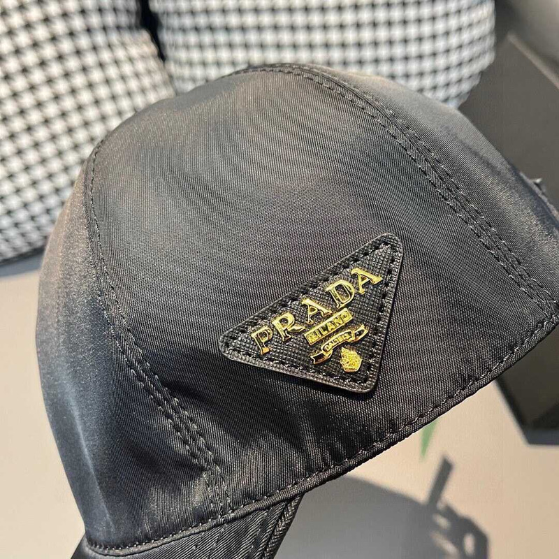 Pra*a re-nylon baseball cap black