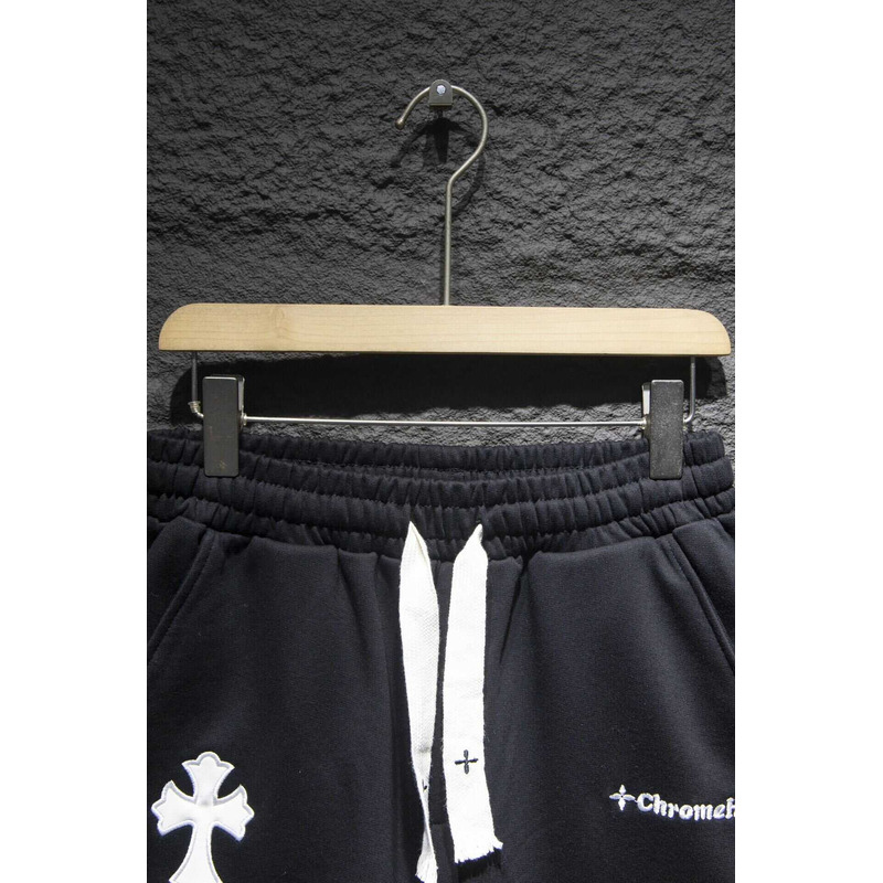 Ch*0me heart embroidered cotton shorts black