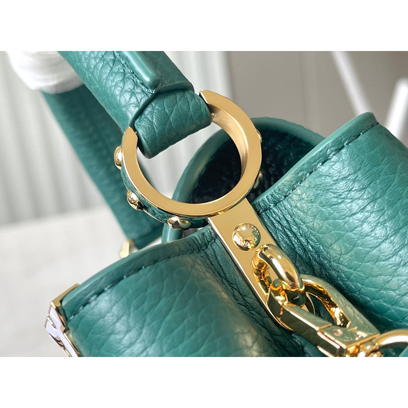l**is V*t*n capucines mini green bag