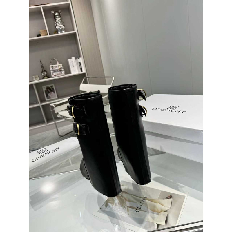 Givenchy Shark Lock Buckles Ankle Boots In Leather Black