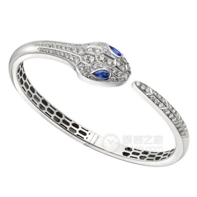 b*l*ai serpenti Di*m*nd snake head cuff bracelet