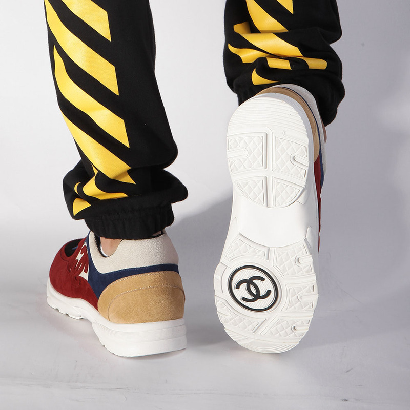 Ch*el sneaker in suede calfskin(navy blue & red)