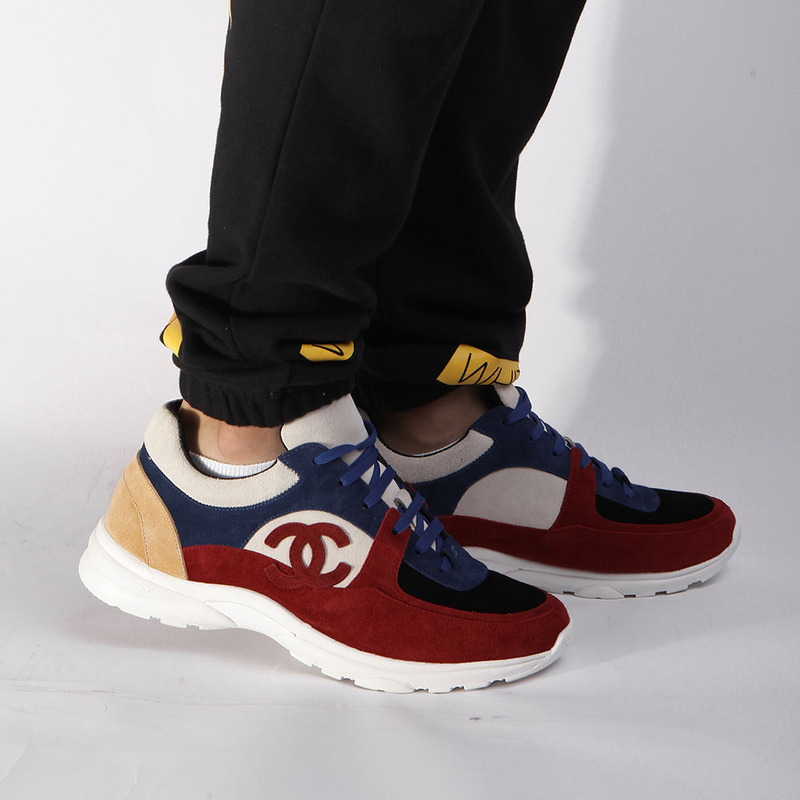 Ch*el sneaker in suede calfskin(navy blue & red)