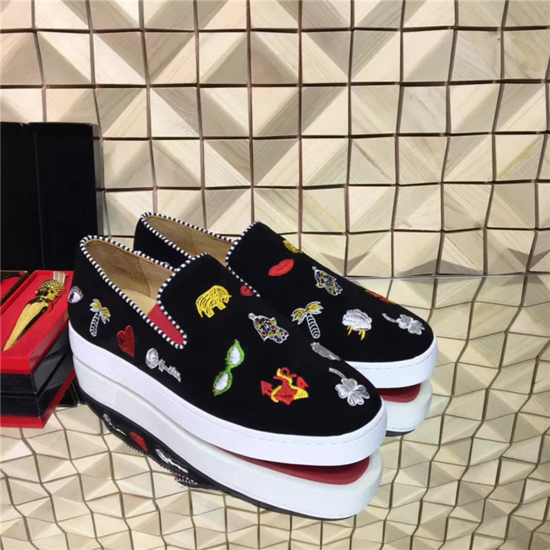 [made  to order] ch**an louboutin S*per perfect pik n luck woman veau velours brode in black