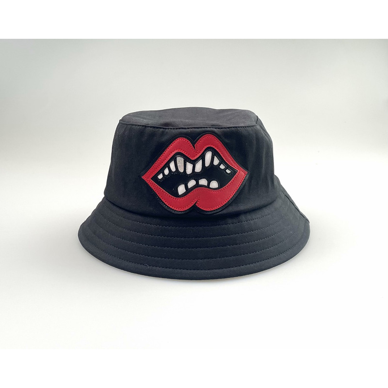 Ch*0me heart matty bot chomper u bucket hat