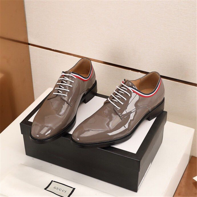 G*u*i leather shoes