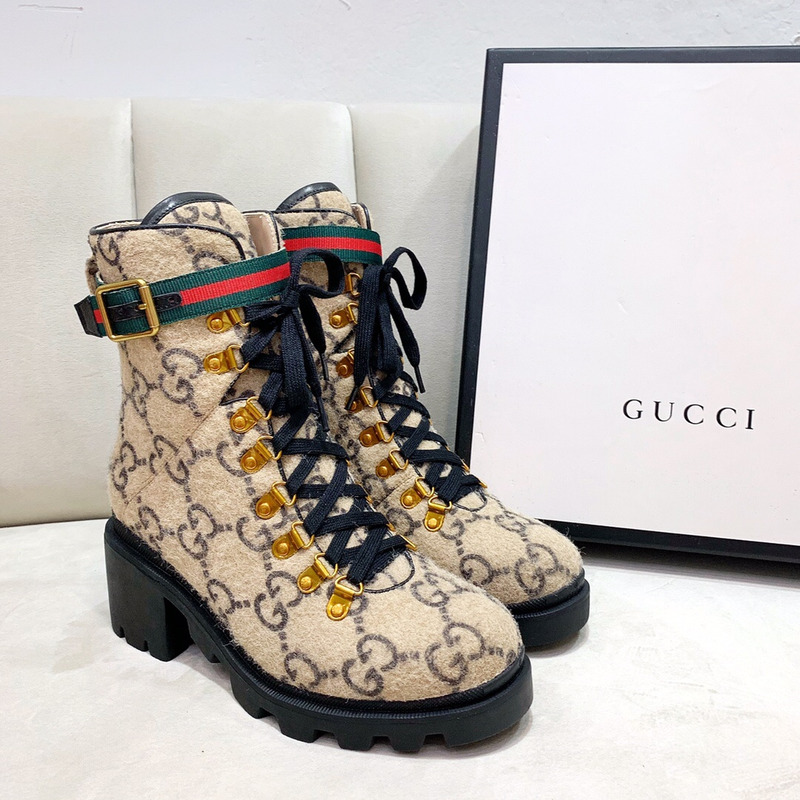 G*u*i wool ankle boot