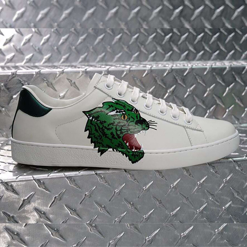 G*u*i ace tiger print sneaker in white