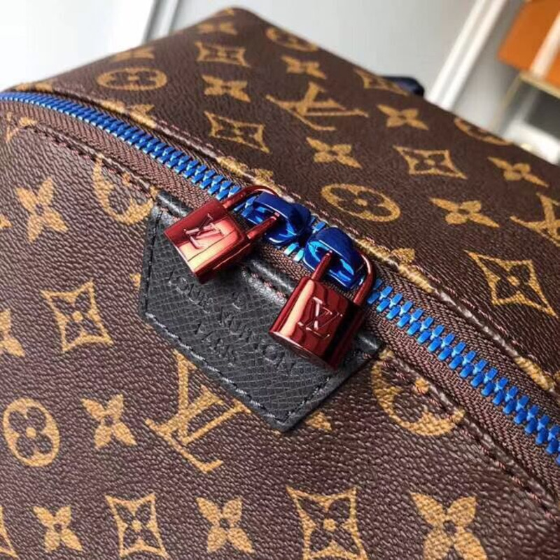 l**is V*t*n monogram backpack brown