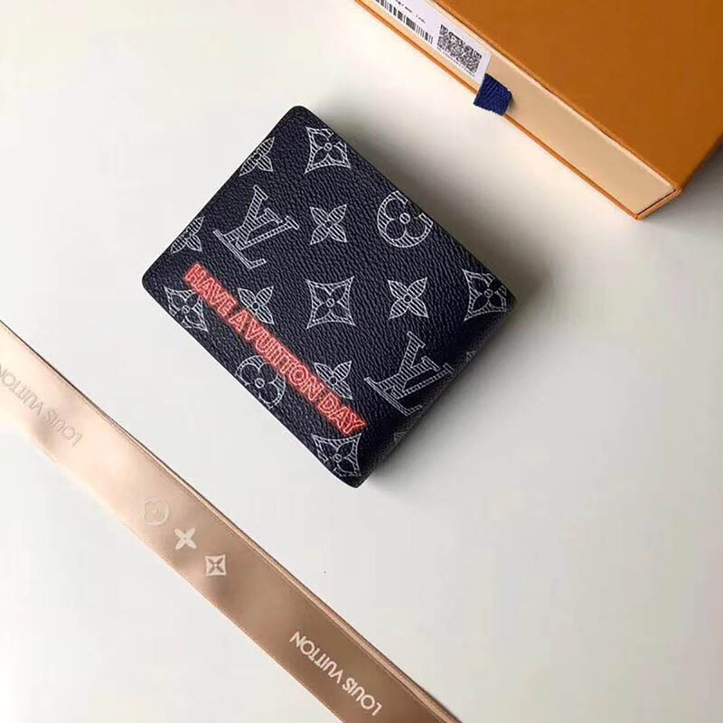 l**is V*t*n multiple wallet m62891